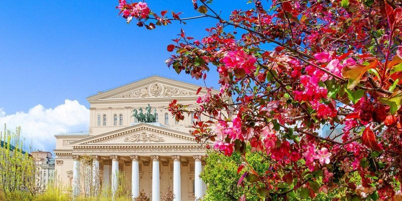 Сергей Собянин поздравил москвичей с Первомаем