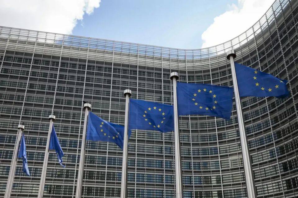 ЕС готовит самый жесткий за 3 года «подарок» для России: Франция предложила усилить давление на Москву