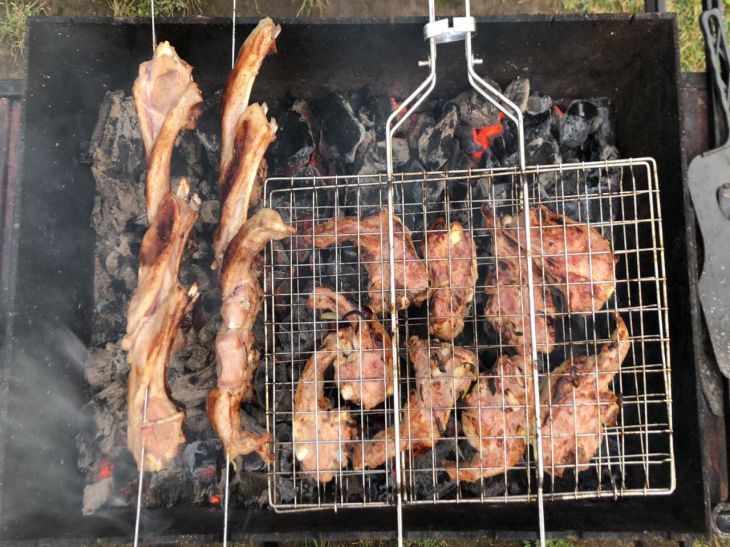 Гениальный трюк для гриля: мясо и овощи больше никогда не прилипнут