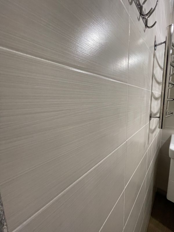 Эффективные методы очистки плитки после укладки