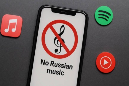  :        Apple Music, Spotify  YouTube Music