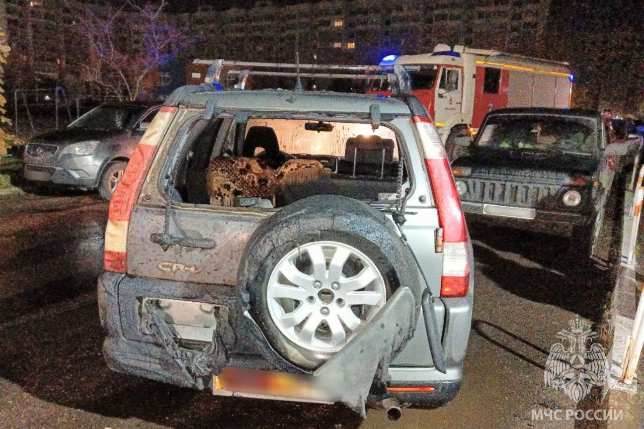 Поджог в Иванове. Во дворе многоквартирного дома по адресу: г. Иваново, мкр Поджог в Иванове. Во дворе многоквартирного дома по адресу: г. Иваново, мкр