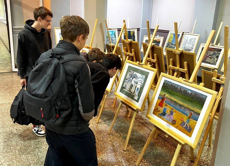 В главном корпусе ИВГУ откроется выставка «Прогулка по парку»