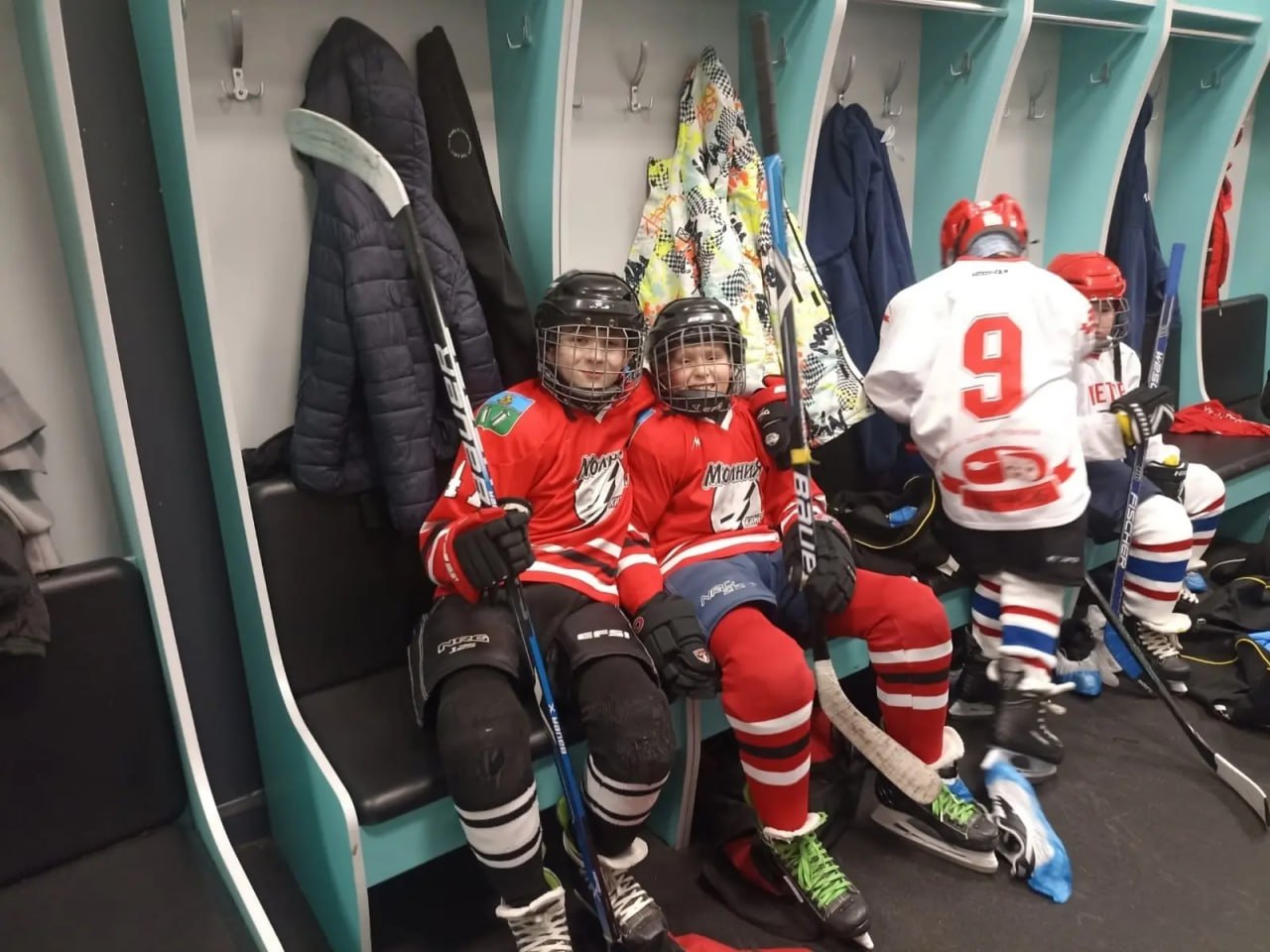 Юные хоккеисты со всего региона готовятся к новому сезону на льду ФОК «Арена Иваново» Юные хоккеисты со всего региона готовятся к новому сезону на льду ФОК «Арена Иваново»