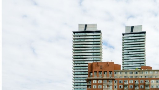 Как оскорбление на собрании обернулось внушительным штрафом для жительницы