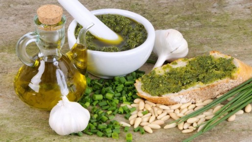 Так готовят песто итальянские повара: соус получается изумительно вкусным