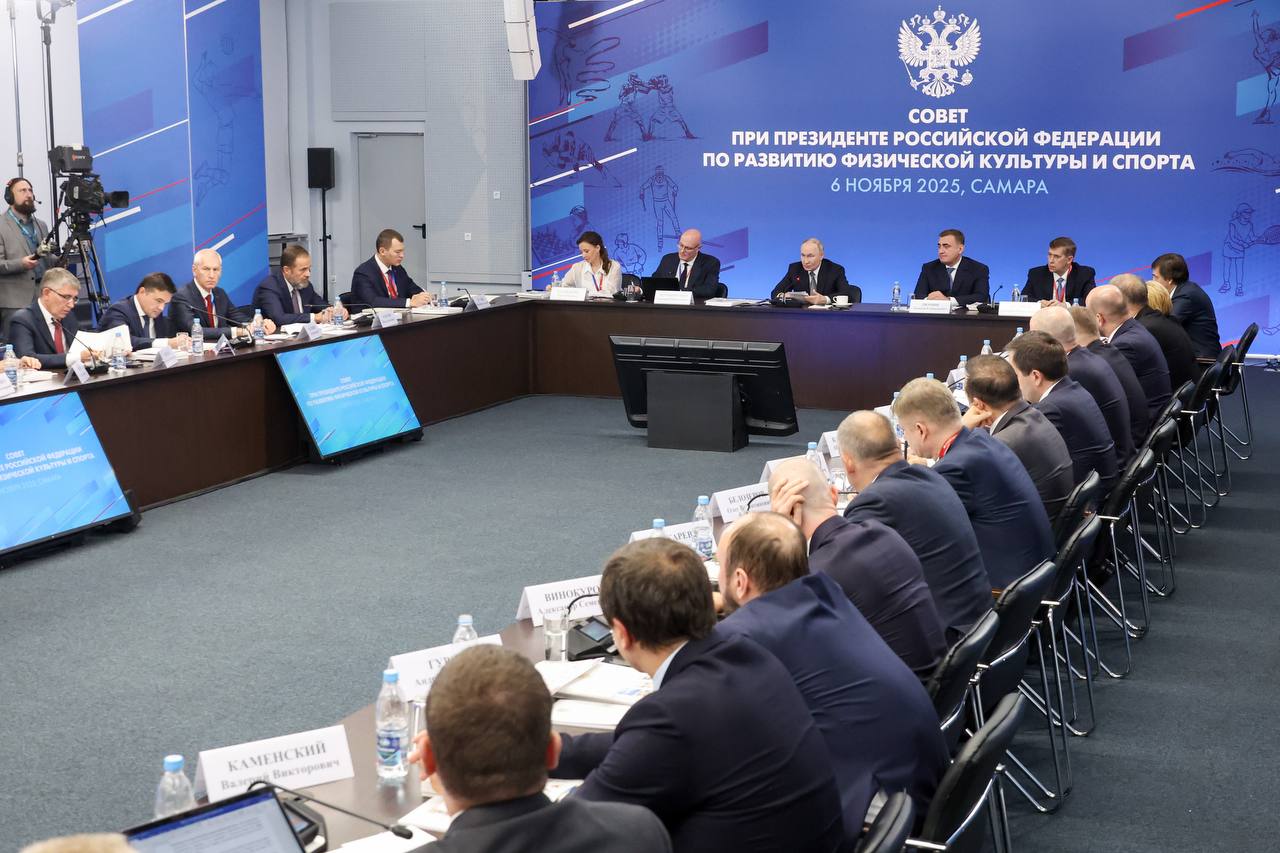 На Заседании Совета по развитию физической культуры и спорта под руководством Президента Российской Федерации озвучил ключевые тезисы по развитию детско-юношеского спорта, который, по-моему мнению, является одним из ... На Заседании Совета по развитию физической культуры и спорта под руководством Президента Российской Федерации озвучил ключевые тезисы по развитию детско-юношеского спорта, который, по-моему мнению, является одним из ...