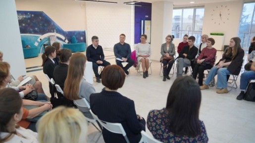 Станислав Воскресенский обсудил с участковыми терапевтами меры по повышению доступности записи к врачам