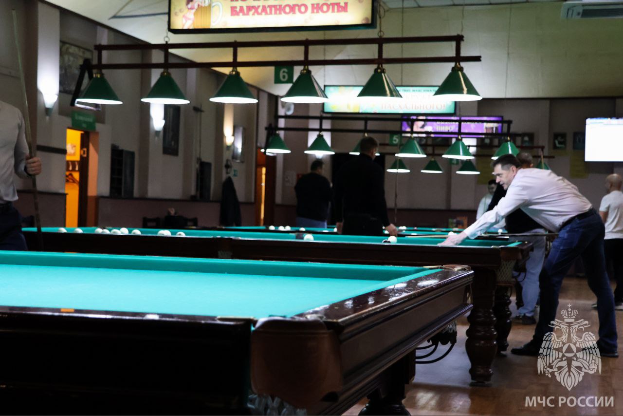 #МЧСзаЗОЖ. Соревнования по бильярду среди силовых структур В одном из бильярдных клубов города Иваново прошел турнир ИРО ОГО ВФСО «Динамо», посвященный Дню сотрудников органов внутренних дел Российской Федерации #МЧСзаЗОЖ. Соревнования по бильярду среди силовых структур В одном из бильярдных клубов города Иваново прошел турнир ИРО ОГО ВФСО «Динамо», посвященный Дню сотрудников органов внутренних дел Российской Федерации