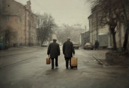 Пенсионеры и синдром отложенной жизни: Почему так трудно жить настоящим?