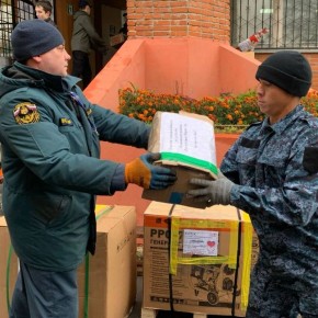 Во Всемирный день доброты хотим поделиться с вами историями судебных приставов, которые не только стоят на страже закона, но и вне службы помогают людям