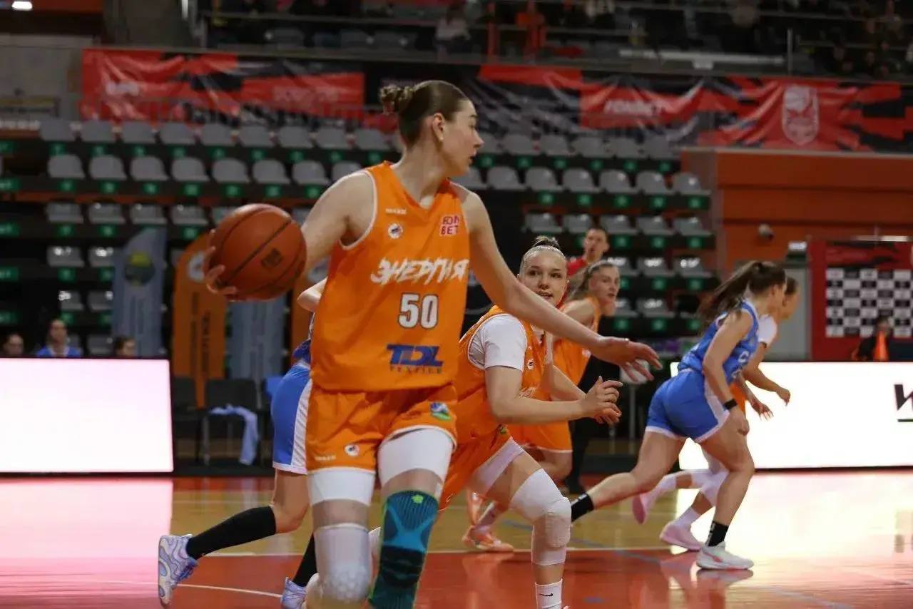 Ивановская баскетбольная «Энергия» одержала первую домашнюю победу в новом сезоне Ивановская баскетбольная «Энергия» одержала первую домашнюю победу в новом сезоне