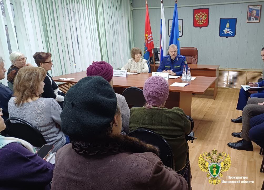 Прокурор Ивановской области провел прием граждан по вопросам соблюдения прав инвалидов