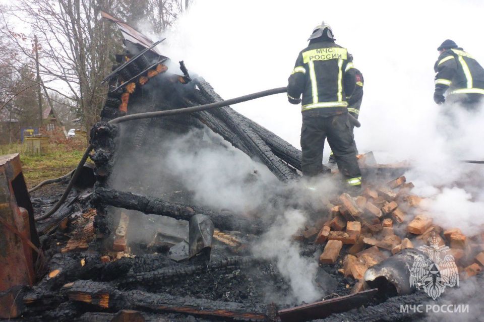За минувшие сутки пожарно- спасательные подразделения: