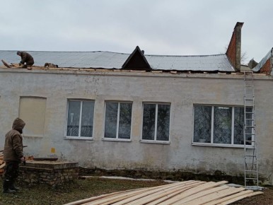 В библиотеке села Майдаково Палехского района – новая крыша