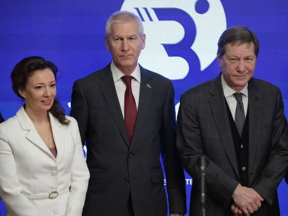 Сегодня в Государственной Думе состоялось торжественное открытие выставки «Здоровое Отечество» – вместе создаем здоровое будущее России!»