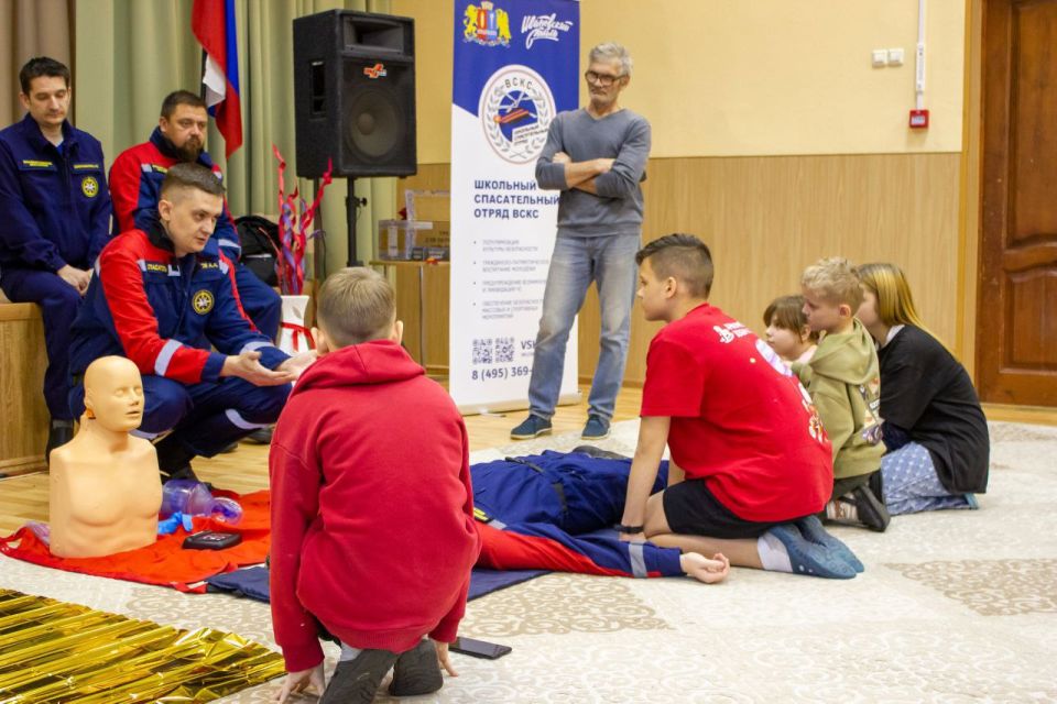 5 декабря отмечается День добровольца (волонтера) 5 декабря отмечается День добровольца (волонтера)