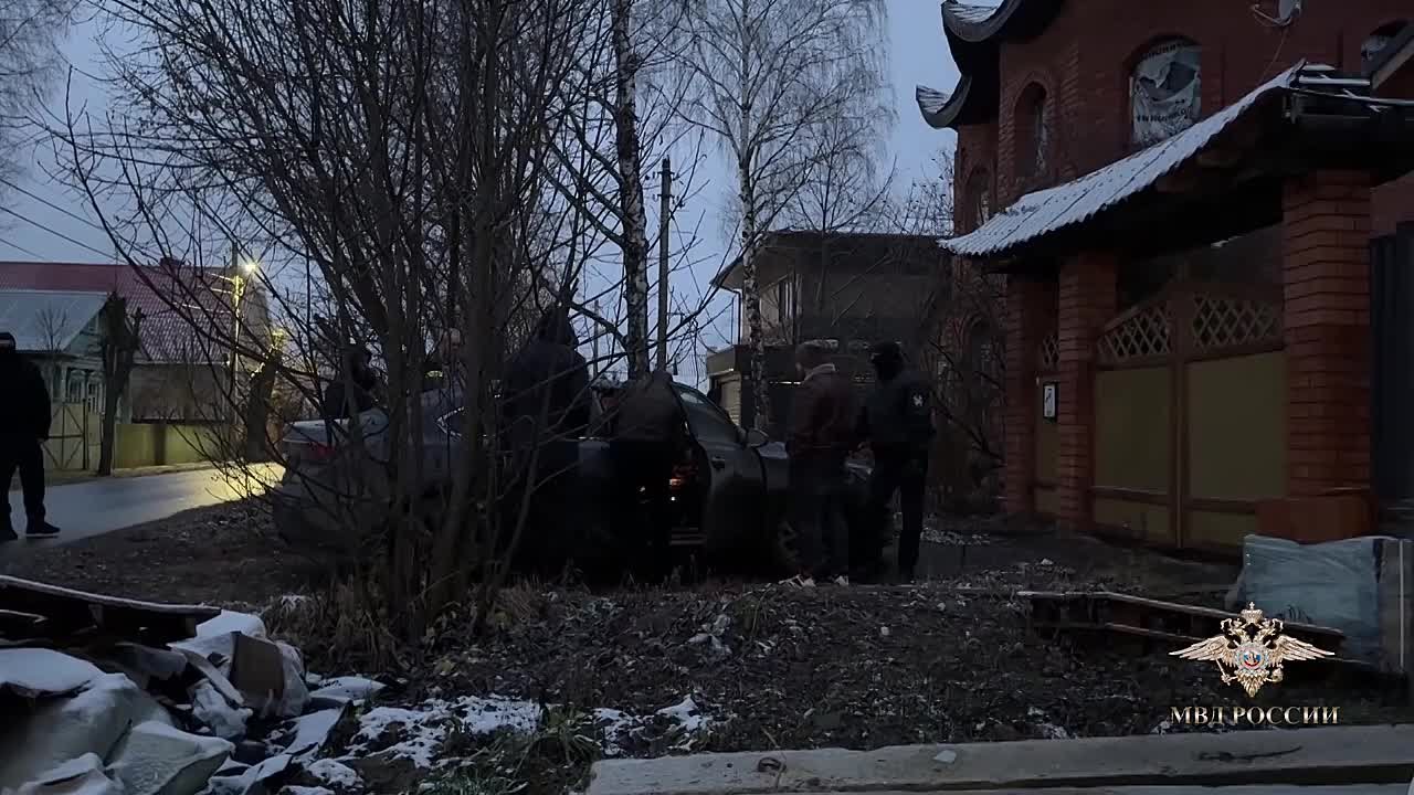 Полиция показала кадры задержания экс-мэра города Иваново и бывшего зампреда регионального правительства Александра Шаботинского