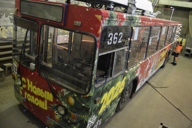 На ивановских улицах появятся новогодние троллейбусы