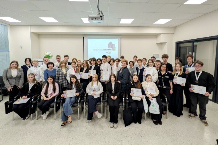 В Иванове прошла церемония награждения победителей олимпиады «Перспективное поколение»