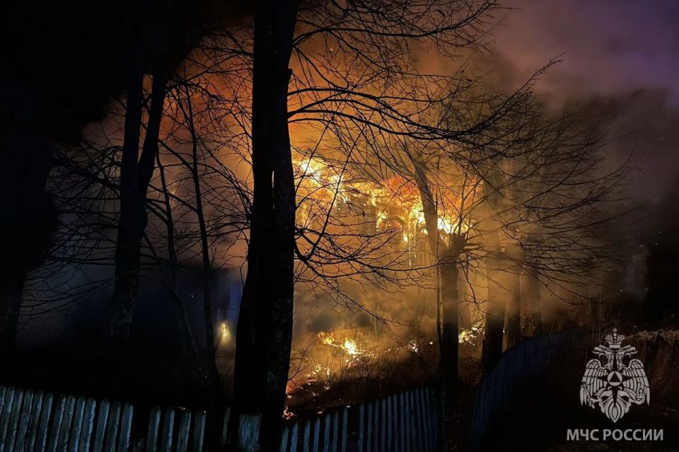 За минувшие сутки пожарно- спасательные подразделения: