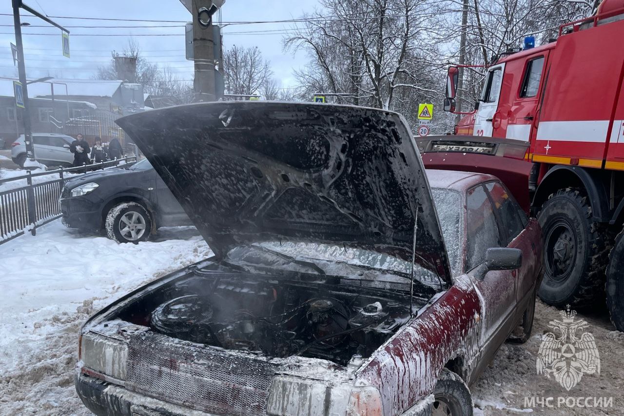 За минувшие сутки пожарно- спасательные подразделения: За минувшие сутки пожарно- спасательные подразделения: