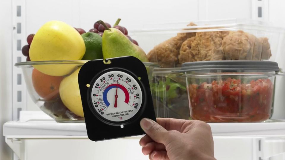 Опасности просроченных продуктов: что нужно знать, чтобы избежать неприятностей