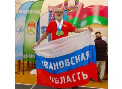 Спортсмен из Ивановской области выиграл 6 золотых медалей на соревнованиях по зимнему плаванию