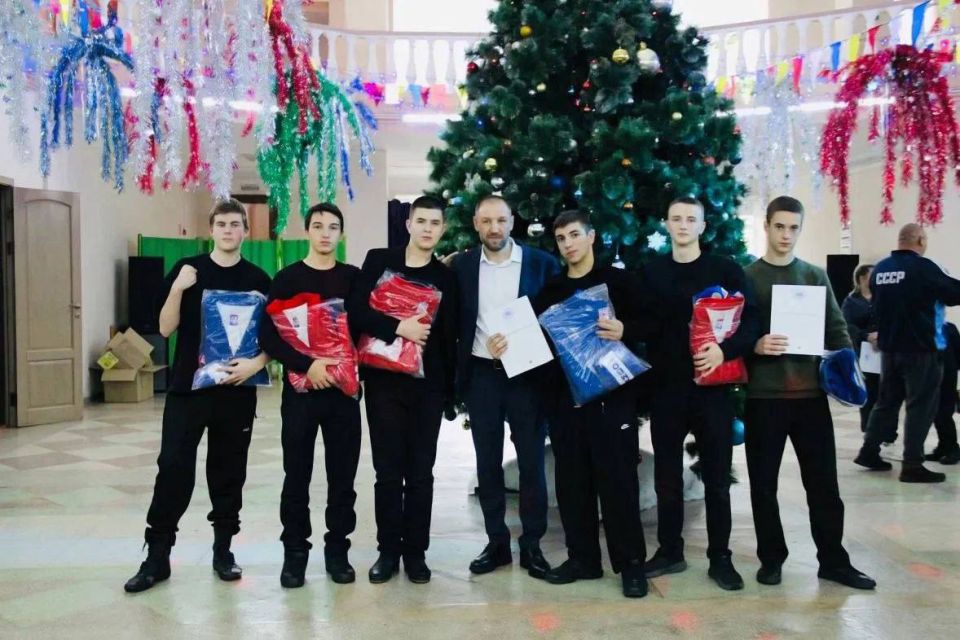 В рамках региональной недели первый заместитель Председателя Комитета Государственной Думы по физической культуре и спорту Дмитрий Пирог посетил Краснодарский край