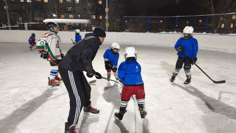 Семь новых хоккейных площадок для развития массового спорта открыты в Ивановской области