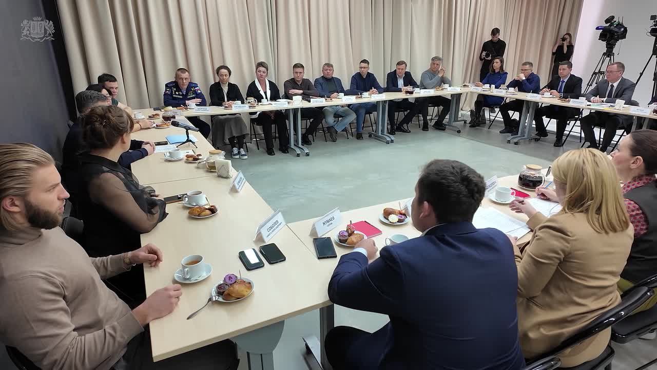 На традиционной встрече губернатора с представителями общественного бизнес-объединения «Деловая Россия», которая состоялась на базе швейного предприятия «НФЭС», Станислав Воскресенский поблагодарил ивановский бизнес за...