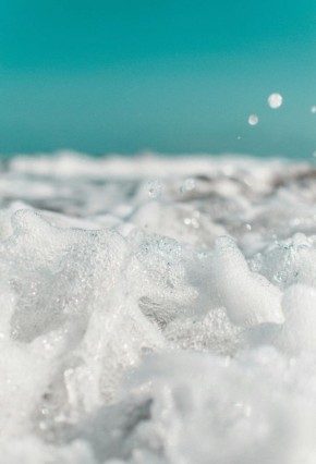 Способы, как справиться с жарой в городе с помощью воды