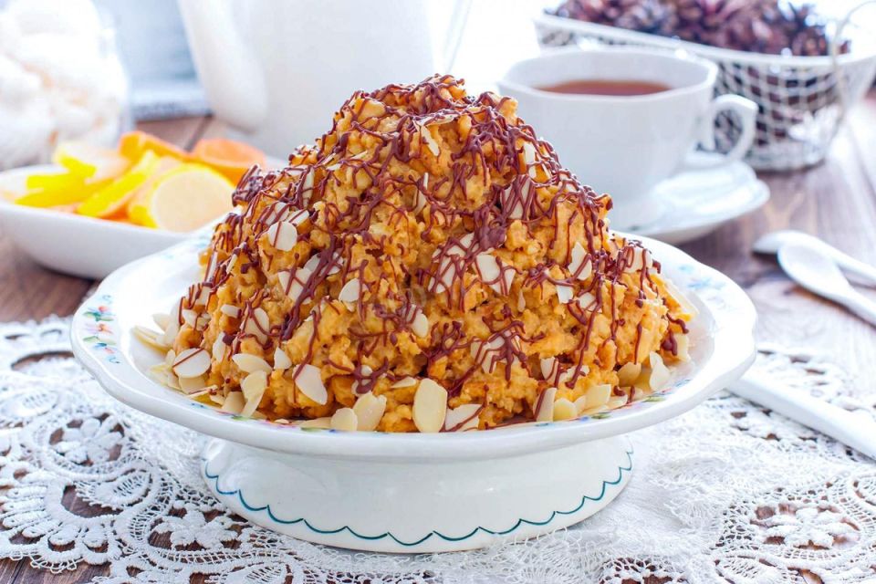 Торт муравейник: классический рецепт с вареной сгущенкой