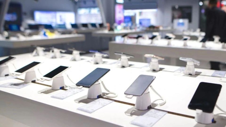 Упрощенный порядок ввоза гаджетов в России продлен до конца 2026 года