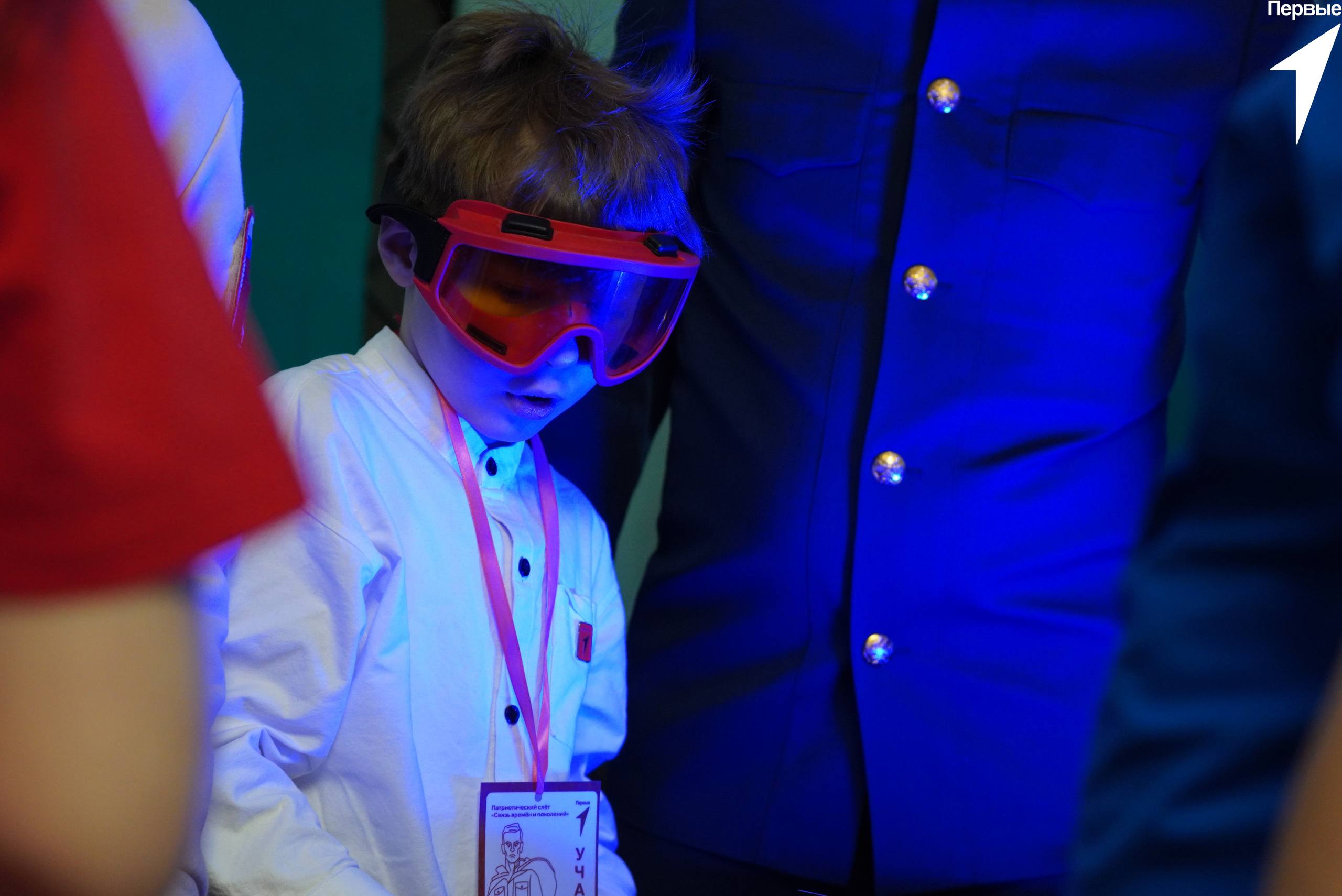 Офицеры СК России стали участниками диалога поколений на региональном патриотическом слете «Связь времен и поколений» Офицеры СК России стали участниками диалога поколений на региональном патриотическом слете «Связь времен и поколений»