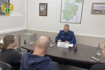 Прокурор Ивановской области Андрей Жугин провел встречу с участником СВО в Лежневе