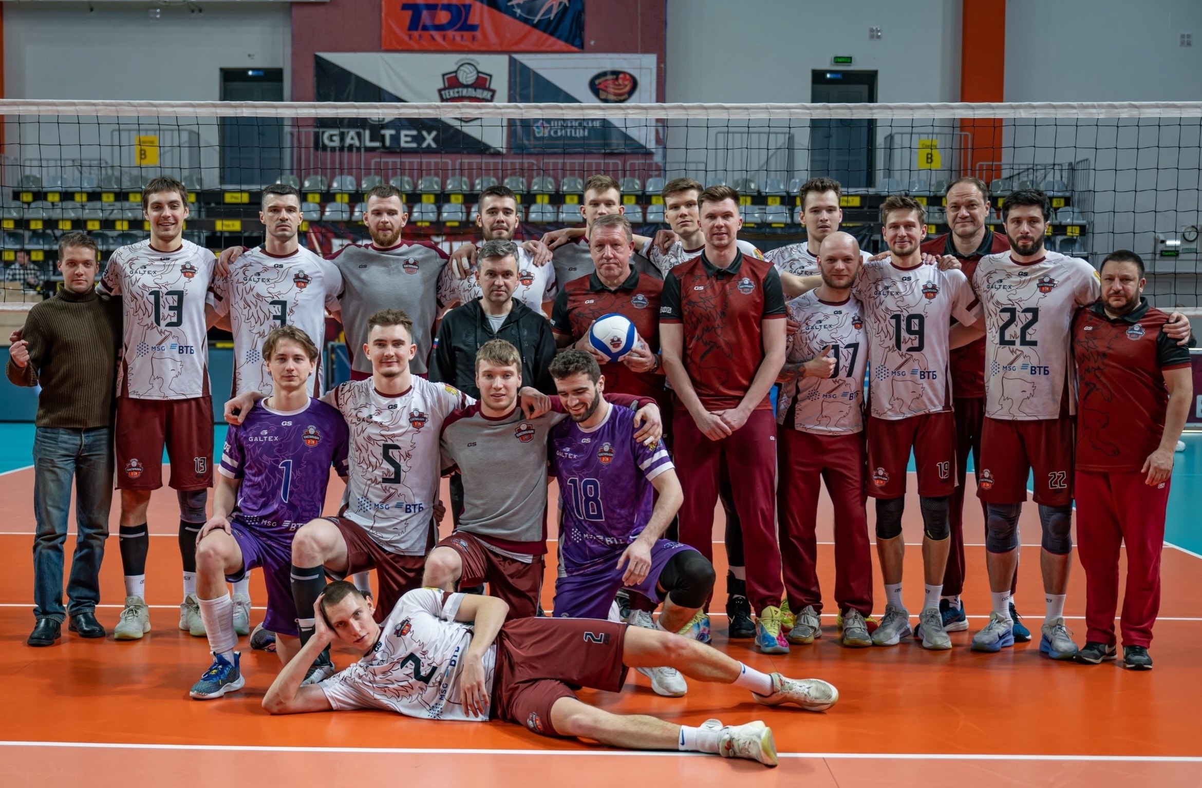 Две победы одержал ивановский «Текстильщик» в домашнем туре над костромским «Волжанином»