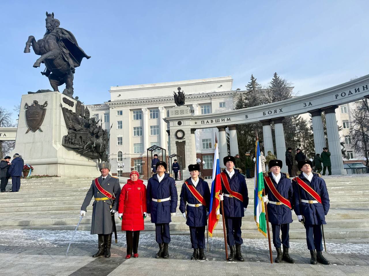 С Днем защитника Отечества! Помним и чтим героев С Днем защитника Отечества! Помним и чтим героев