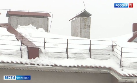 Прокуратура Ивановской области начала проверку из-за большого числа падения снега с крыш