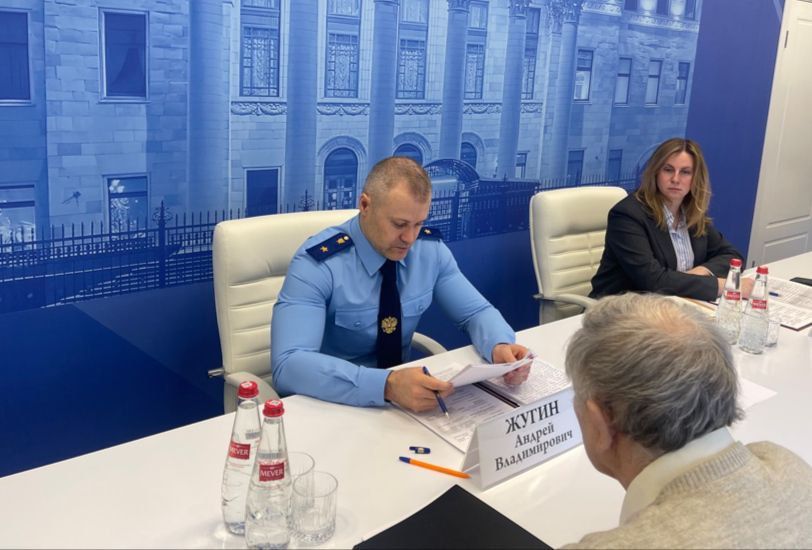 Прокурор Ивановской области провел прием граждан по вопросам ЖКХ