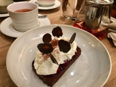 ����� � ������ ������: ������������ � ��������� ���� ������� ���