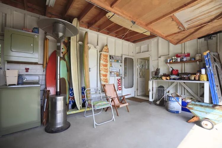 Не стоит превращать гараж в склад: 5 вещей, которые лучше оставить дома