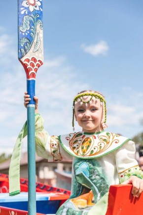 «Русская Венеция» ждёт: рассказываем, как добраться до первого фестиваля нового событийного сезона