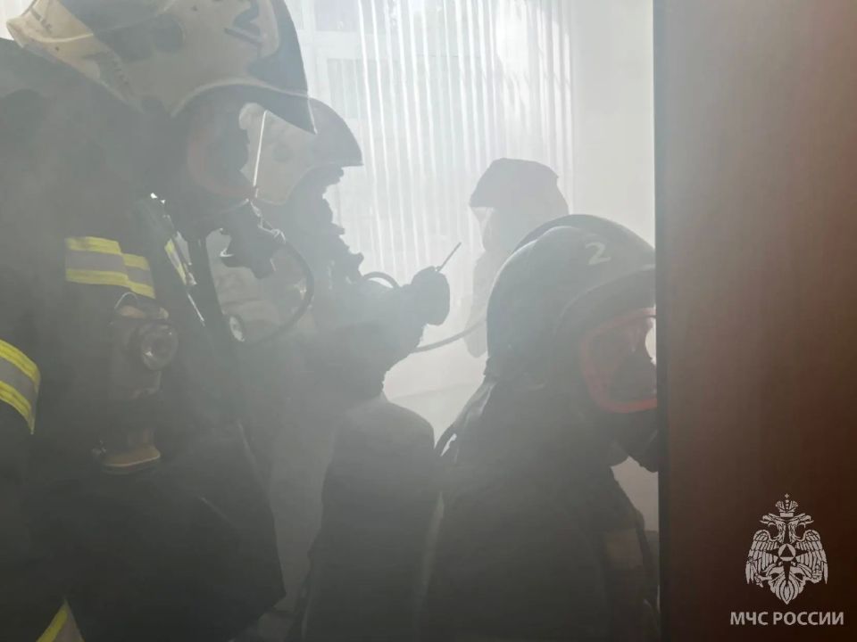 В Иванове отработали действия при пожаре и провели профилактическую беседу В Иванове отработали действия при пожаре и провели профилактическую беседу