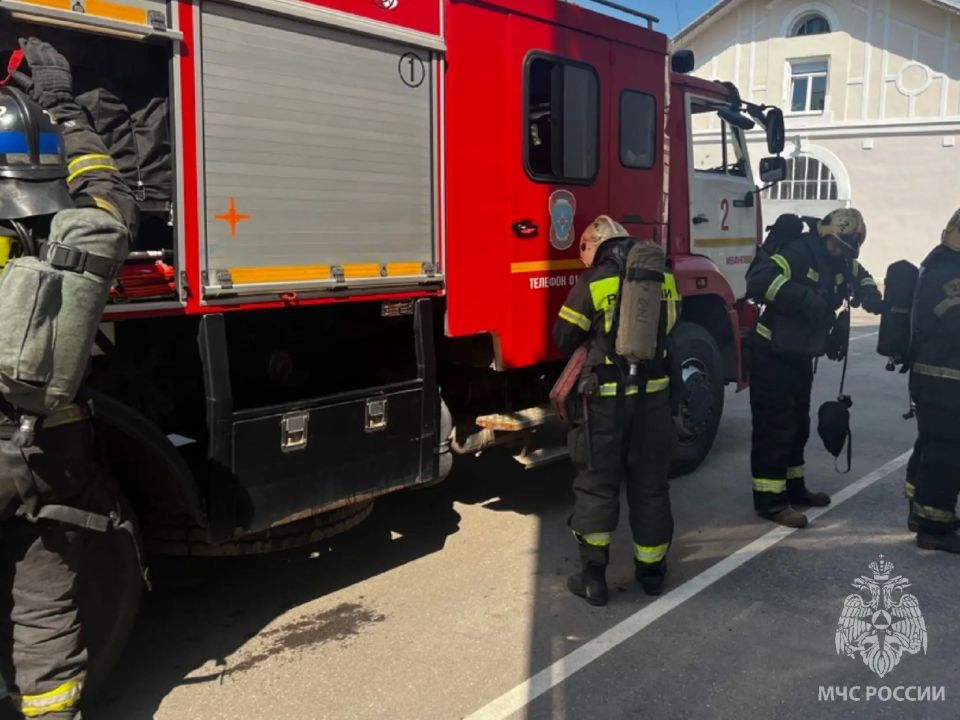 В Иванове отработали действия при пожаре и провели профилактическую беседу В Иванове отработали действия при пожаре и провели профилактическую беседу