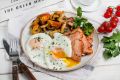 Завтрак Доктора Ватсона: вкусные глазуньи с индейкой и грибами