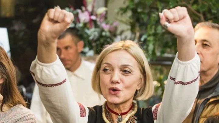 На Украине пригрозили штрафами до 11 900 гривен за русский язык в школьных чатах На Украине пригрозили штрафами до 11 900 гривен за русский язык в школьных чатах