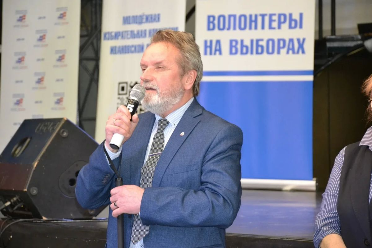 Более 200 волонтёров научились помогать особенным избирателям Более 200 волонтёров научились помогать особенным избирателям