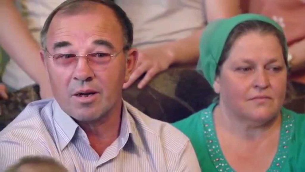 Прекрасные родители из России Прекрасные родители из России
