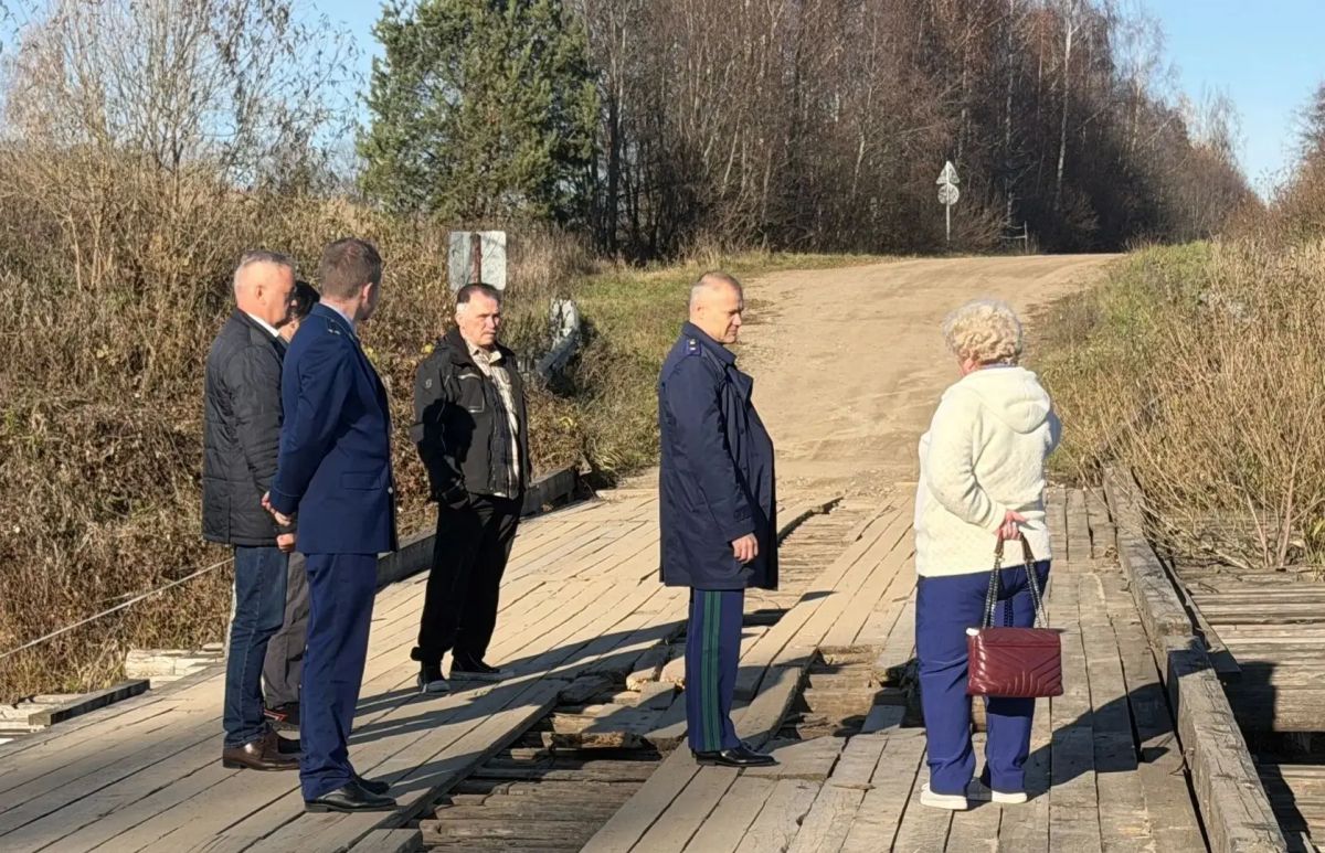 Прокурор области Андрей Жугин провел личный прием граждан в прокуратуре Гаврилово-Посадского района Прокурор области Андрей Жугин провел личный прием граждан в прокуратуре Гаврилово-Посадского района